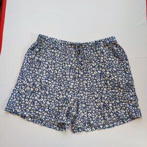 Simply Basic summer short lightweight light purple floral design women's size L